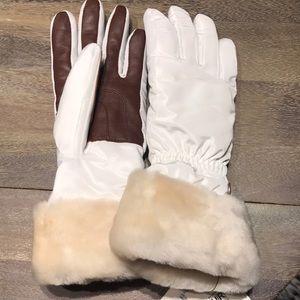 Ugg touch screen compatible gloves